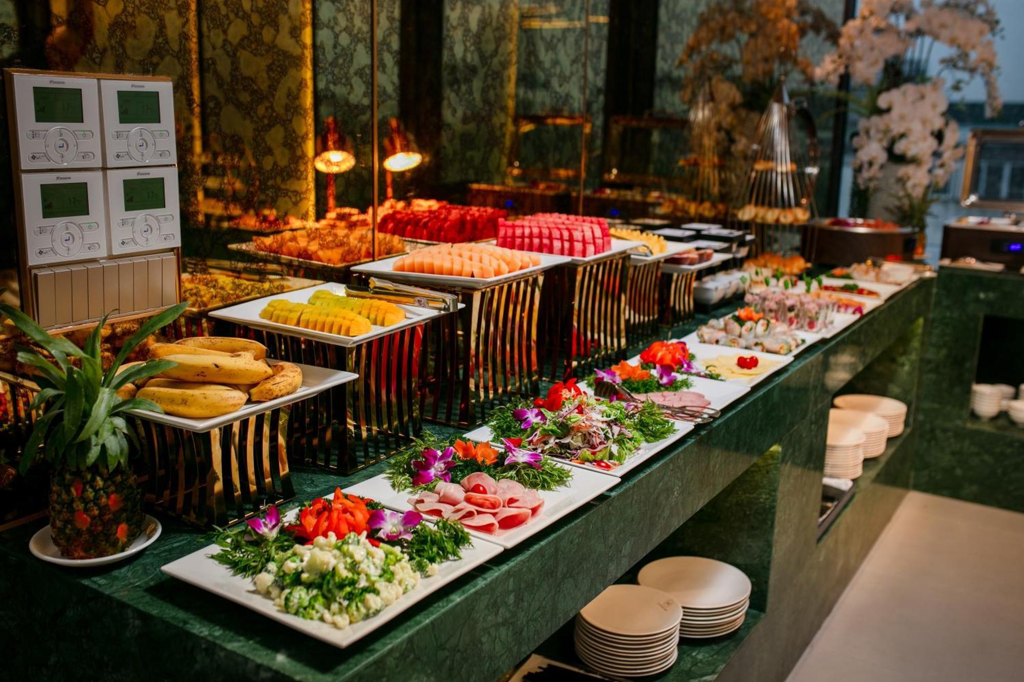 Le Premier Hotel & Rooftop Bar Ανόι Εξωτερικό φωτογραφία